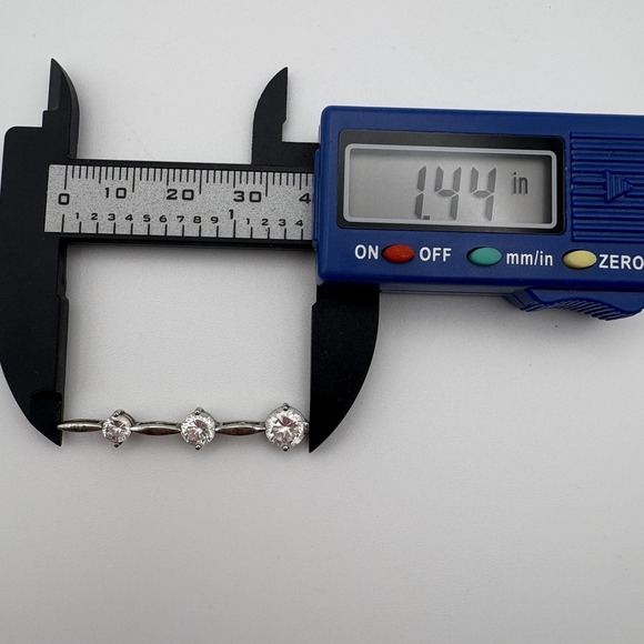 Sterling Silver 925 Three Stone Rhinestone Drop Pendant Round Hearts - Picture 6 of 8